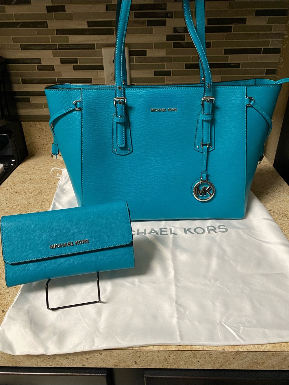NWOT Michael Kors purse and wallet set